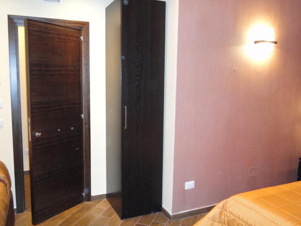 B&B Il Campanile Napoli Ruang foto