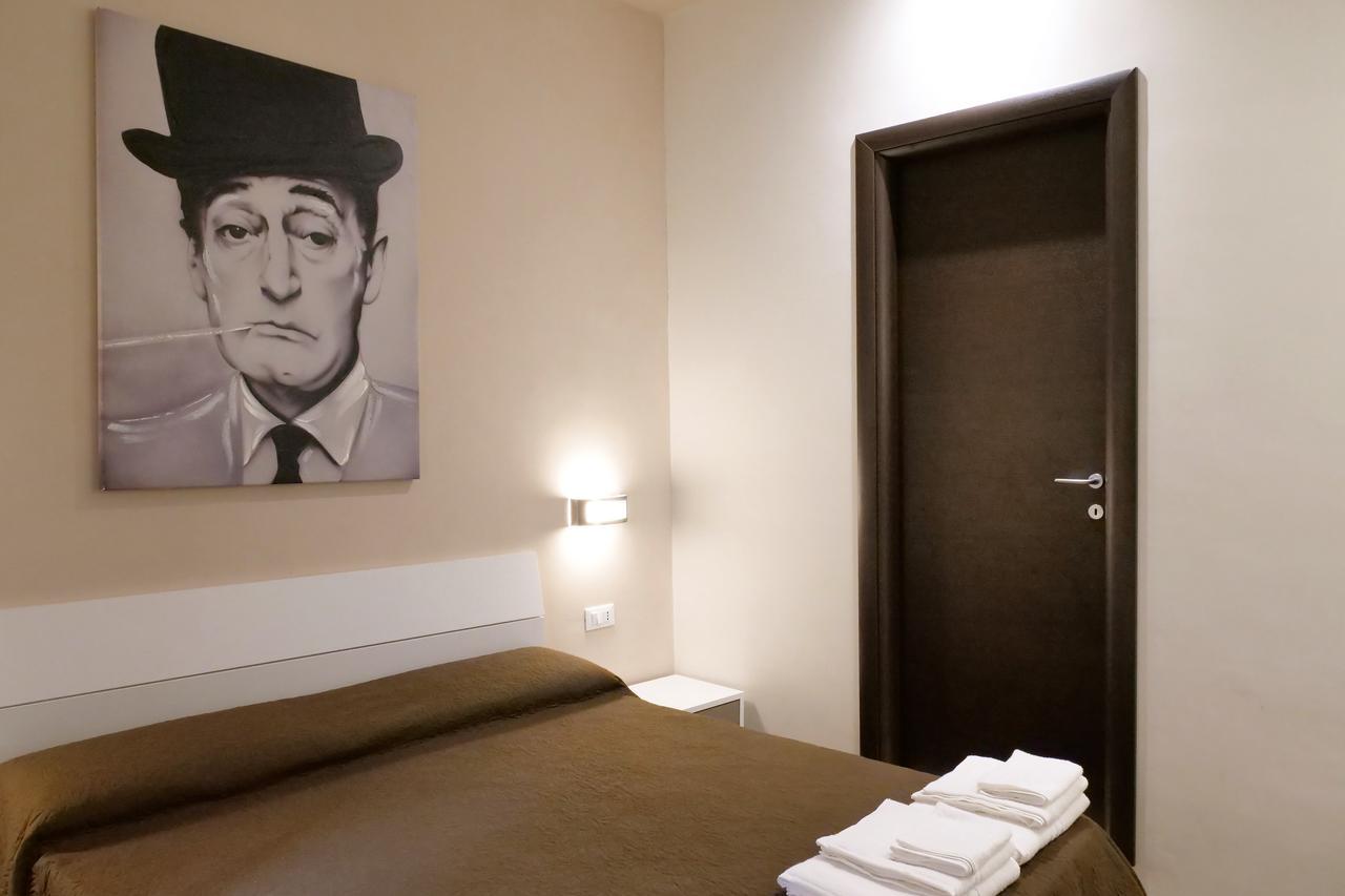 B&B Il Campanile Napoli Bagian luar foto